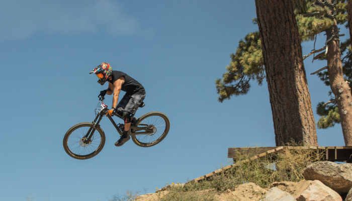 sena-cycling-camera-banner_10cpro sena-cycling-camera-banner_10cpro